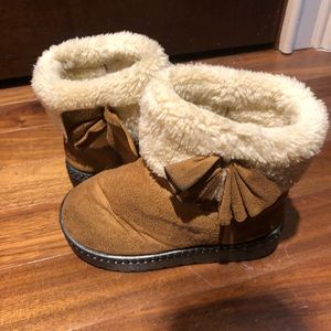 Toddler girls ugh style boots